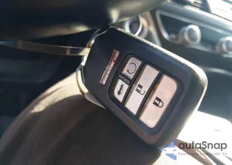 2018 Honda Accord Ex-L 2.0T z USA, uszkodzony, nr VIN 1HGCV2F59JA018183